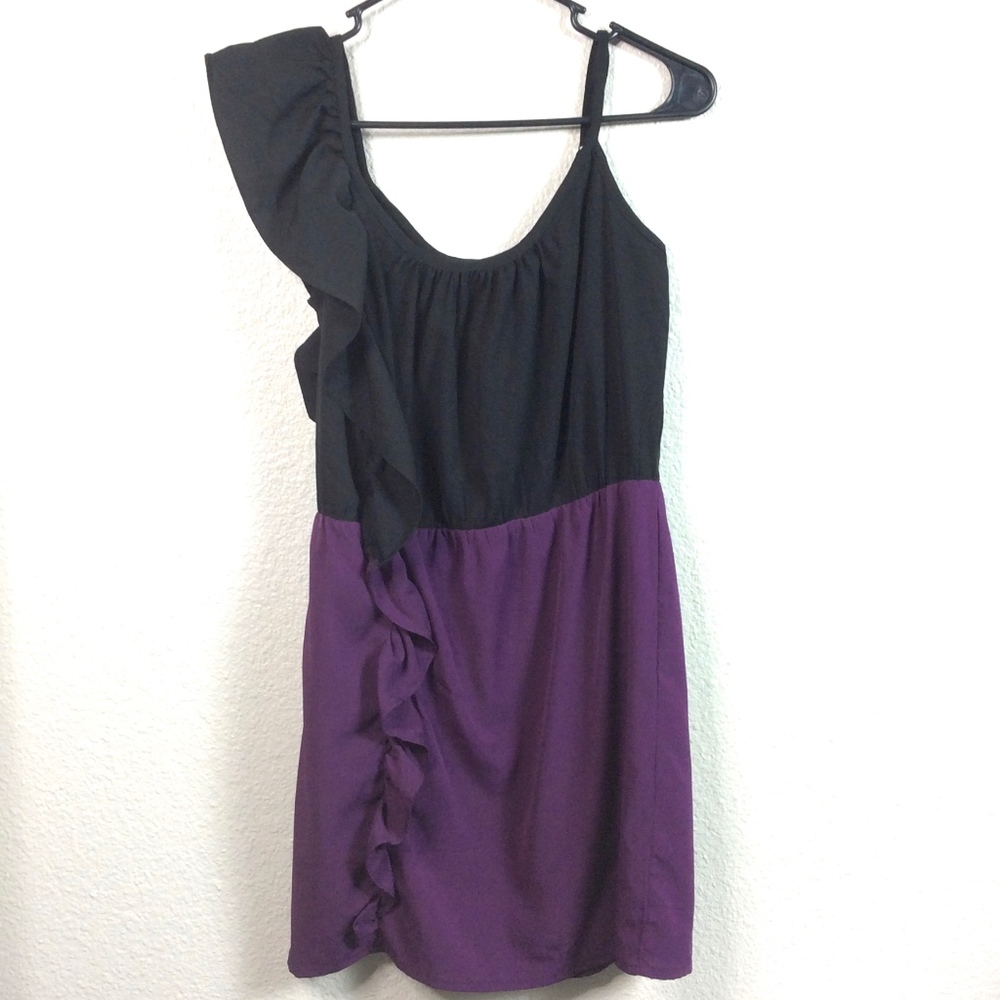 Envy Me M Ruffle Shoulder Purple Black Dress